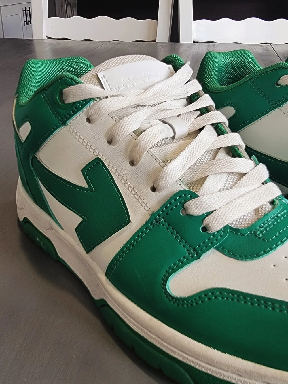 Off-White Out Of Office OOO Sneakers White Green Low Top Size 43 / US 10 Men